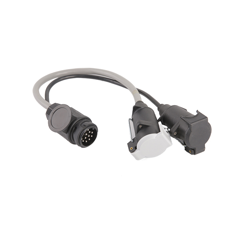 Adattatore europeo per presa per rimorchio JH040